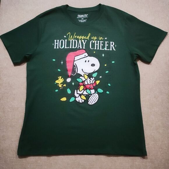 Peanuts Festive Snoopy Holiday Christmas T-shirt #G - Picture 3 of 4